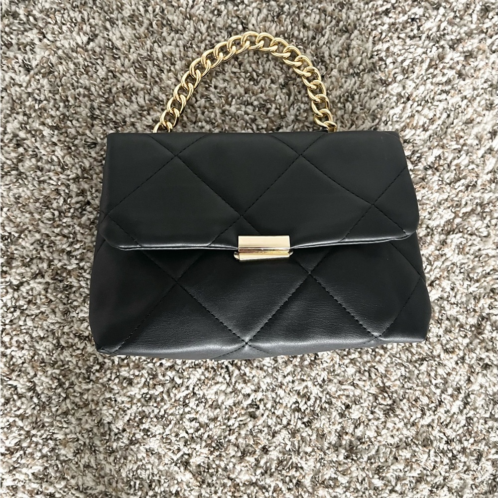 Black Quilted Hand Bag - Picture 12 of 14